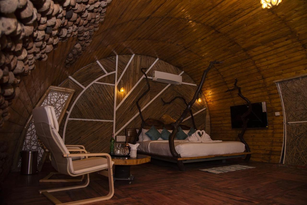 Hotel Obrigado By Craftels Canaguinim Esterno foto