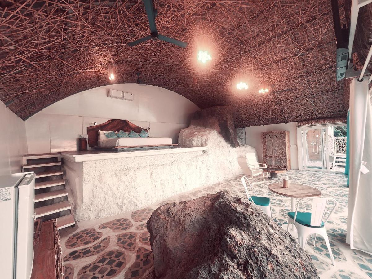 Hotel Obrigado By Craftels Canaguinim Esterno foto