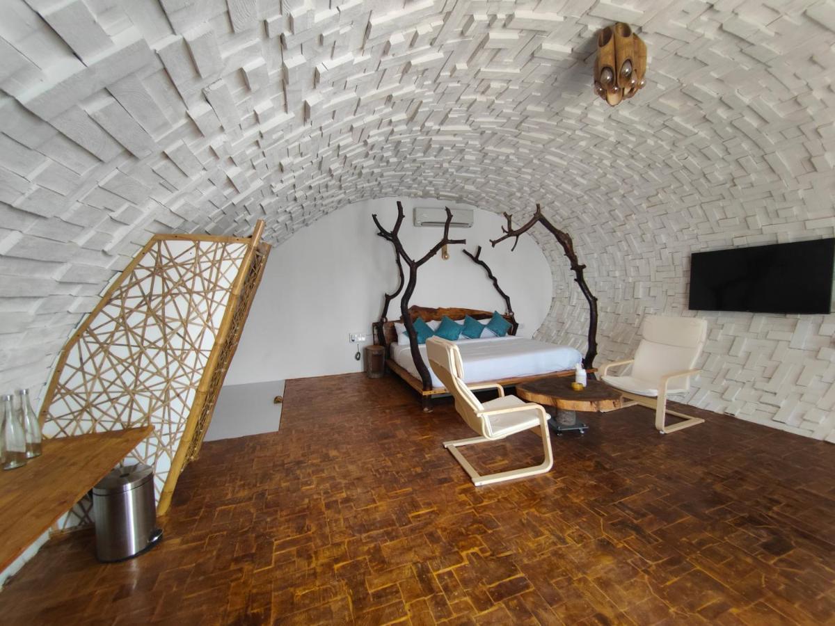 Hotel Obrigado By Craftels Canaguinim Esterno foto