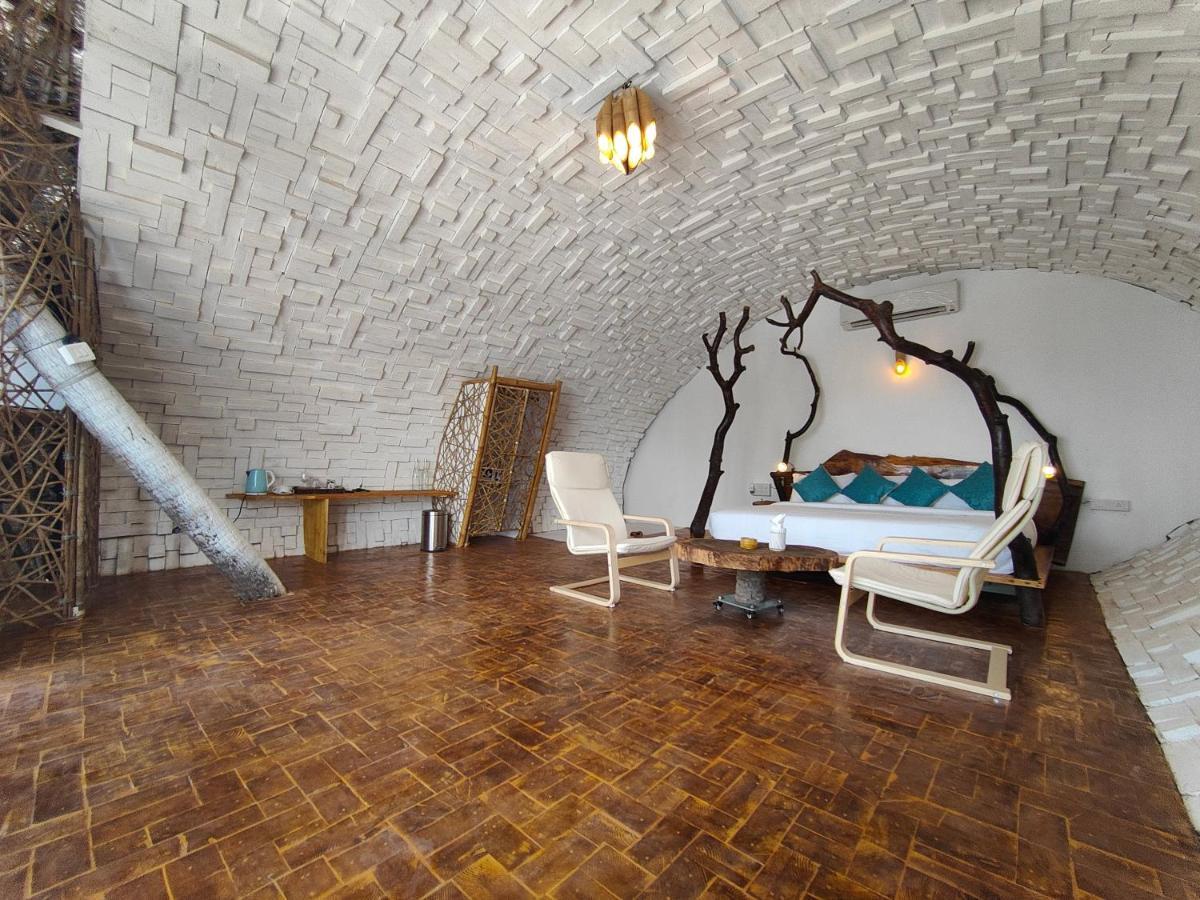Hotel Obrigado By Craftels Canaguinim Esterno foto