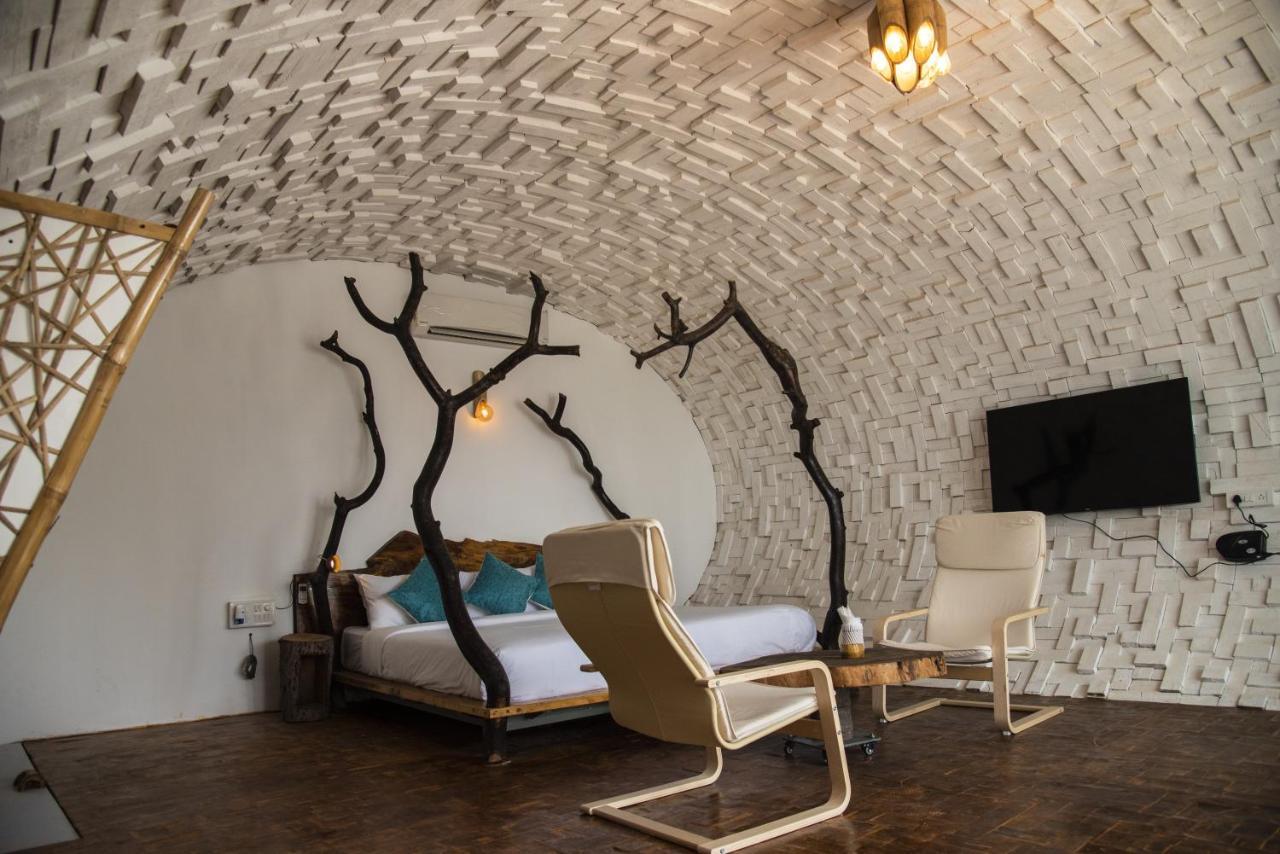 Hotel Obrigado By Craftels Canaguinim Esterno foto