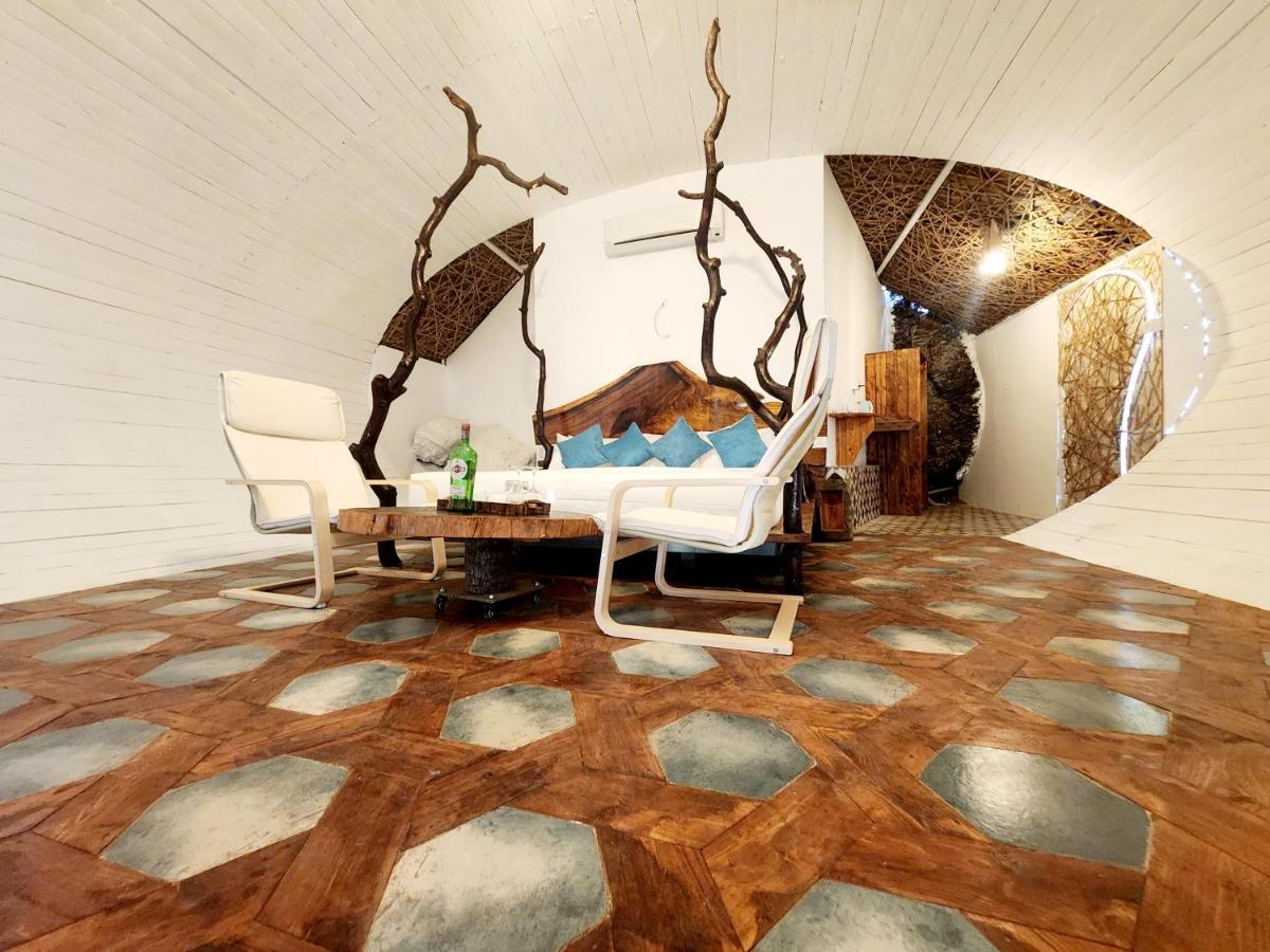 Hotel Obrigado By Craftels Canaguinim Esterno foto