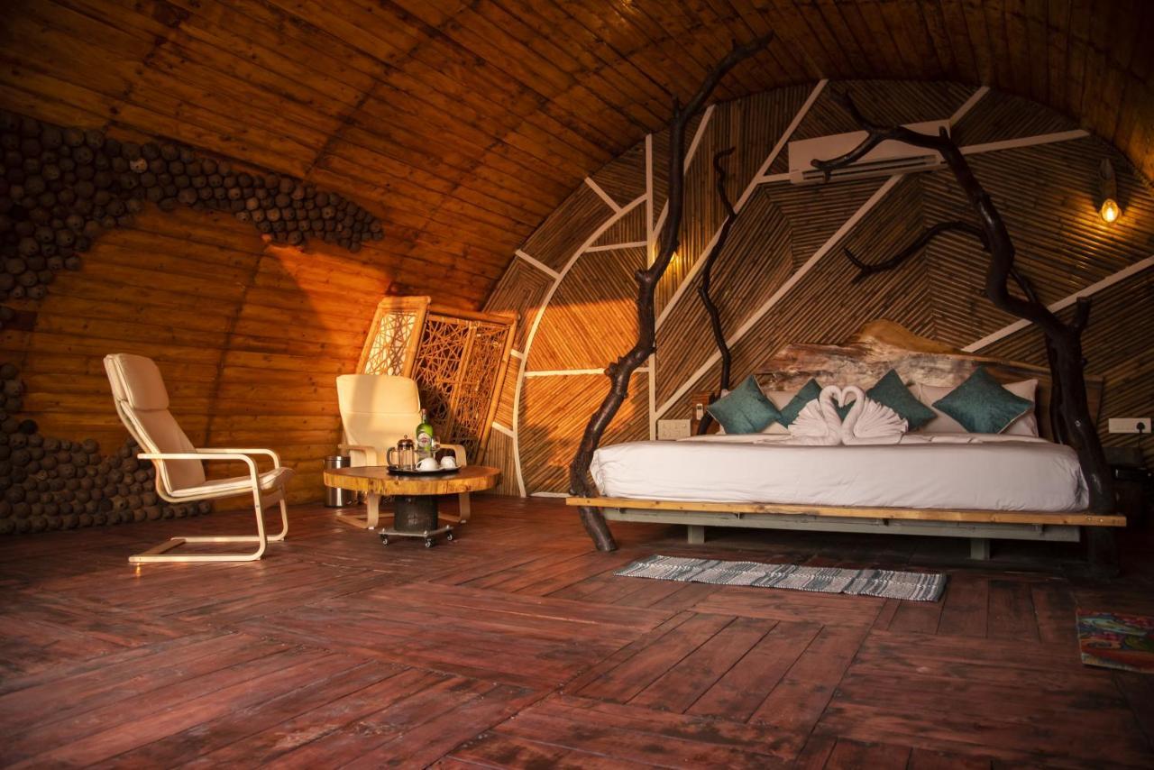 Hotel Obrigado By Craftels Canaguinim Esterno foto